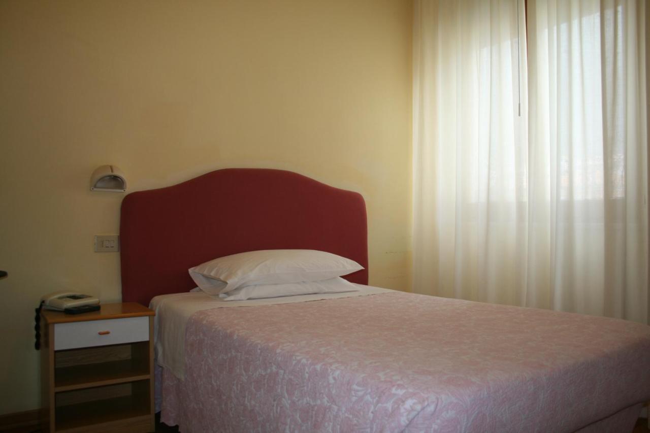 Hotel Risorgimento Chianciano Terme Room photo