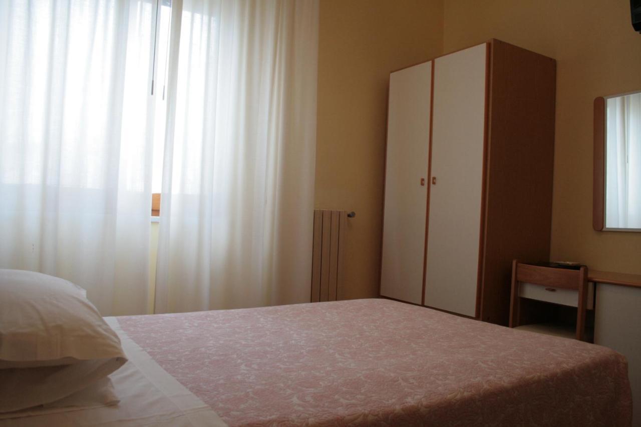 Hotel Risorgimento Chianciano Terme Room photo